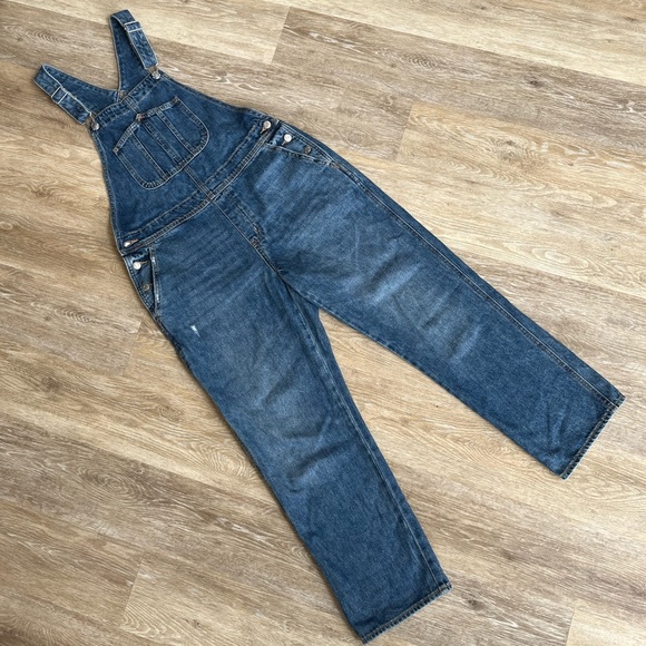 Old Navy Overalls. Size 10. Blue. No rips, slight distressed spot. - Picture 1 of 5